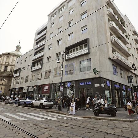 Duomo Cityview Grand Suites Milan Bagian luar foto