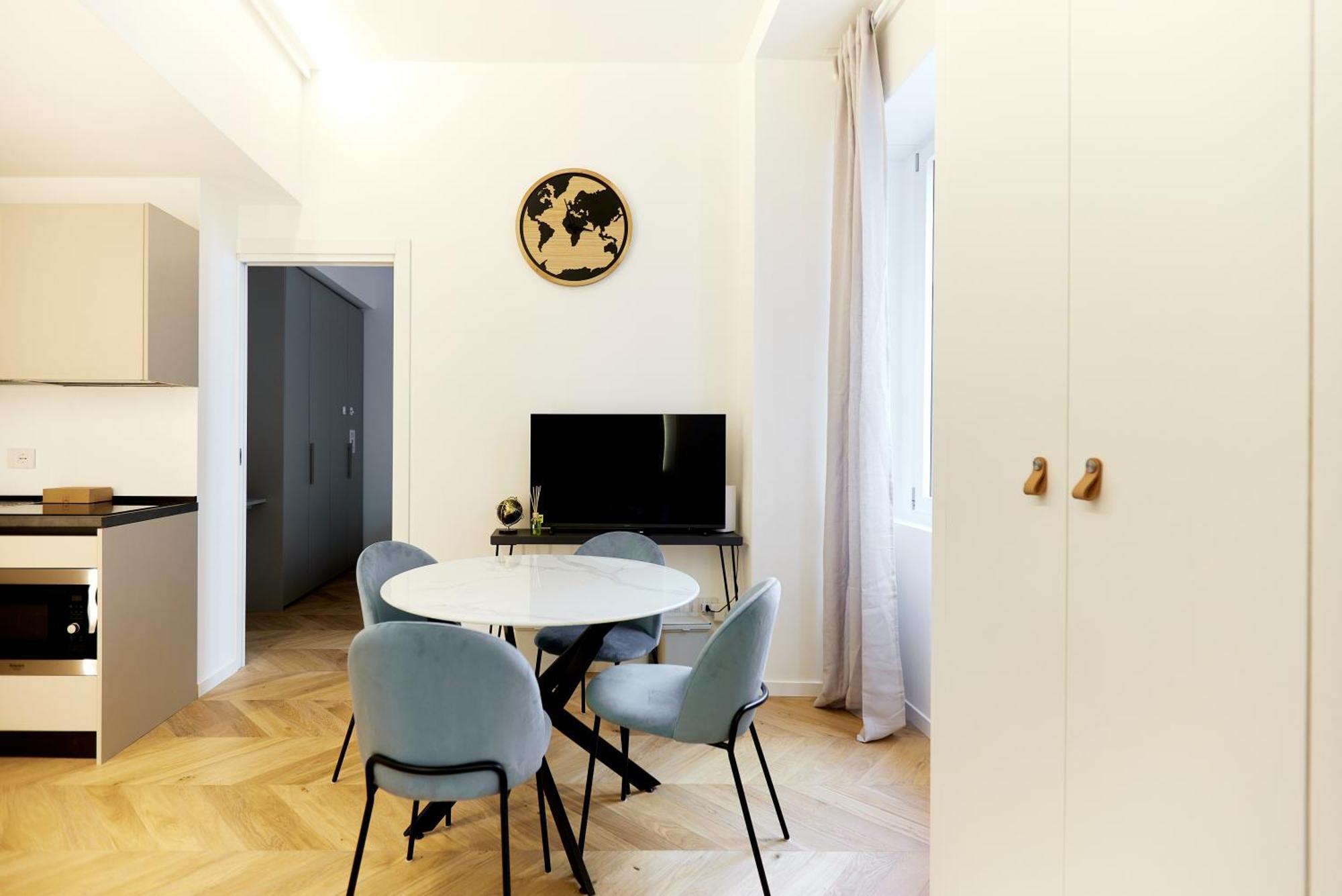Duomo Cityview Grand Suites Milan Bagian luar foto