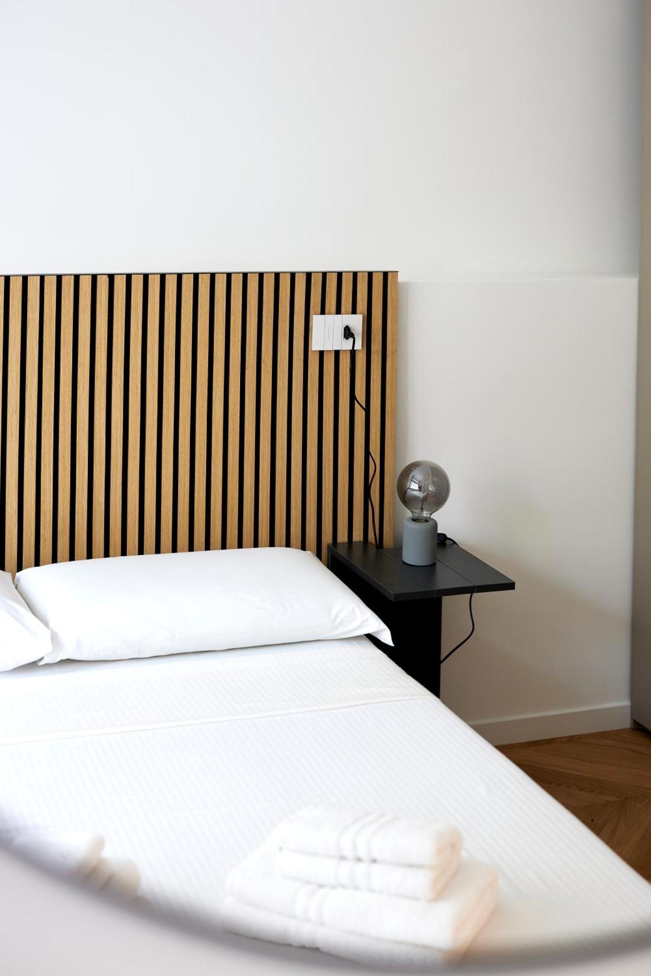 Duomo Cityview Grand Suites Milan Bagian luar foto